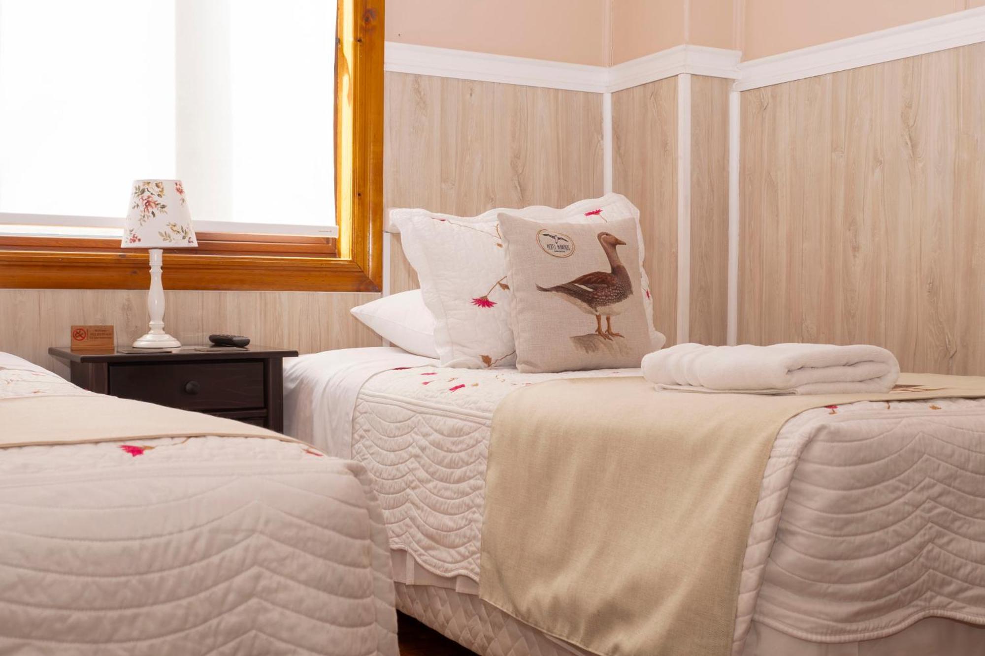 פואנטה ארנס Hotel Albatros מראה חיצוני תמונה