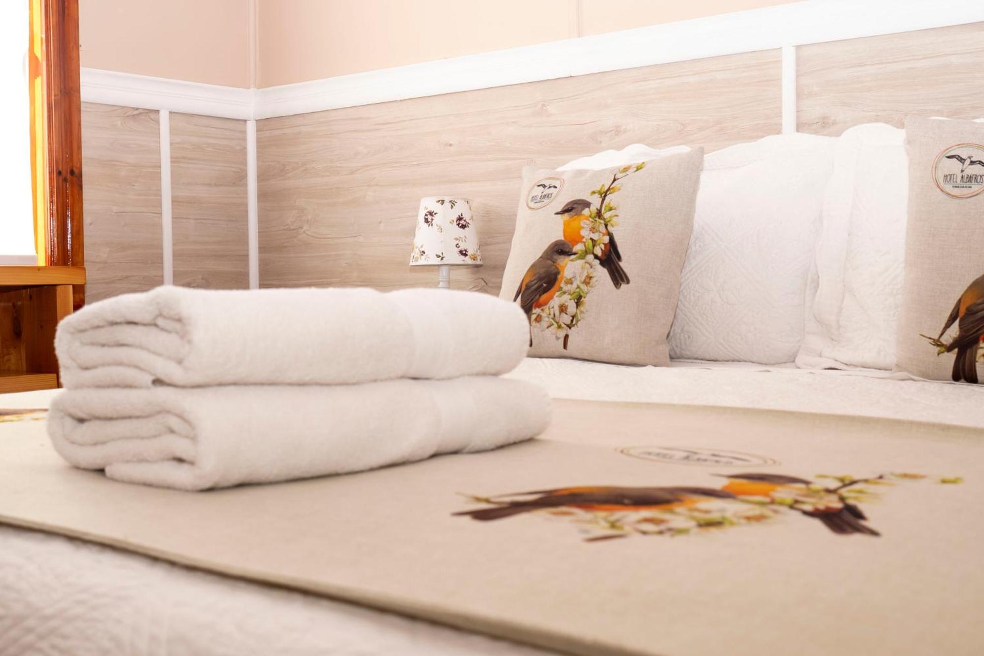פואנטה ארנס Hotel Albatros מראה חיצוני תמונה